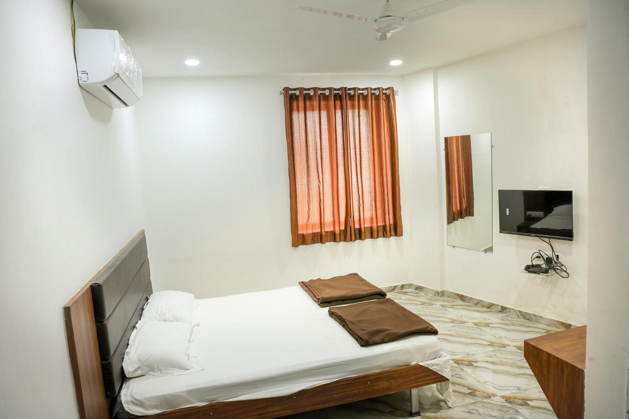 Hotel Aaram Kalupur Ahmedabad Exterior foto